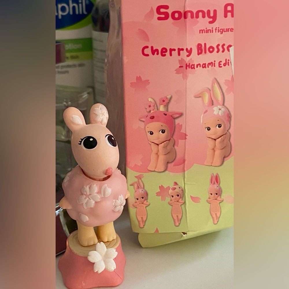 Cherry Blossom Robby Cherry Tree Sonny Angel- Pink